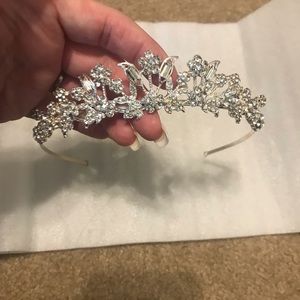 Tiara with rhinestones